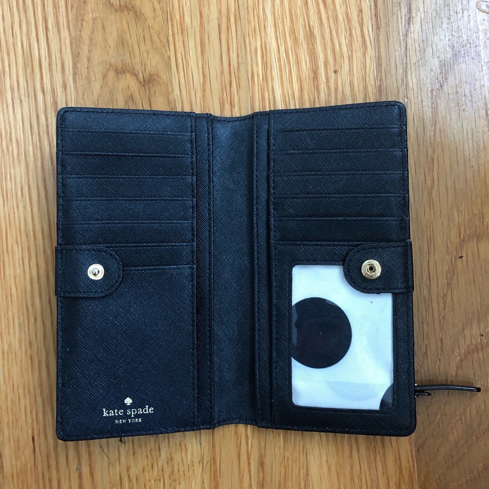 Kate Spade Wallet - Picture 2 of 4